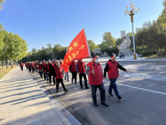 為 不斷提升 干部職工 健康素養(yǎng)，以飽滿的精神面貌和良好的工作狀態(tài)，喜迎黨的二十大勝利召開。 10月9日，聊城市水利工程總公司組織干部職工開展強(qiáng)身戰(zhàn)役 活力水城健步走活動(dòng)。