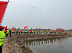 為 有效 應(yīng)對(duì) 汛期有可能的 突發(fā)事件 、 提高現(xiàn)場(chǎng)人員消防安全應(yīng)急能力 ，確保施工人員人身和財(cái)產(chǎn)安全 ， 5月10日，金堤河水源保障綜合提升工程（二期）（以下簡(jiǎn)稱(chēng)金堤河清淤工程
